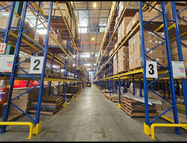 5,666M² WAREHOUSE TO LET IN EPPING INDUSTRIAL
